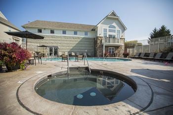 Hot tub